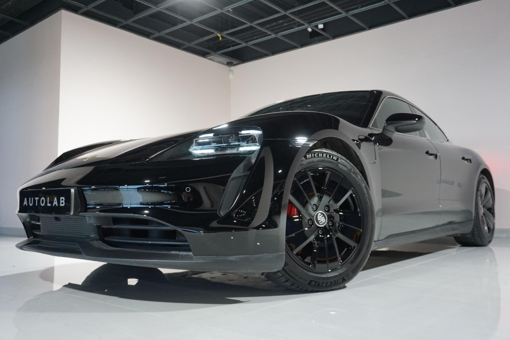 Porsche Taycan Performance 79.2kWh 4S Saloon 4dr Electric Auto 4WD (530 ps)